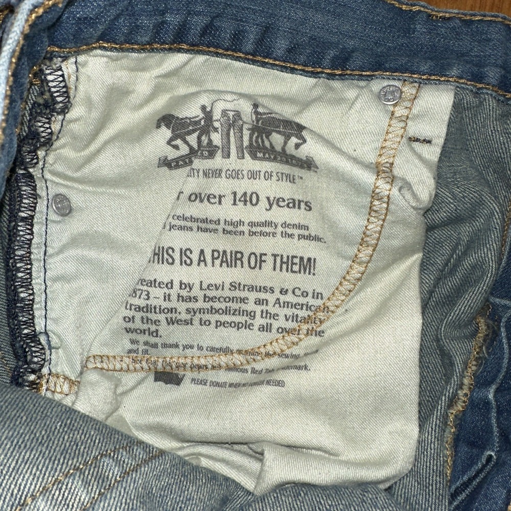 Levi's 559 Relaxed Straight Leg Jeans Medium Wash Denim Mens W36 L32 Fits 34x31 - Picture 7 of 7